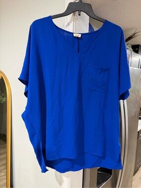 V-Neck Short Sleeve Pocket Top - Royal Blue